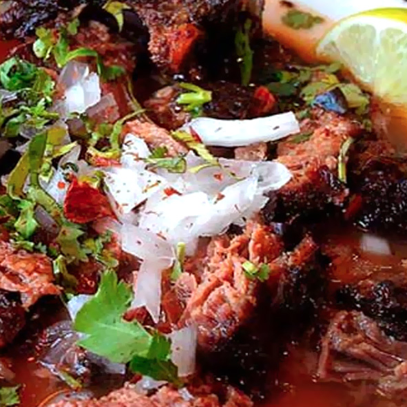 Saborear una rica birria tatemada – JALISCO, GASTRONOMÍA
